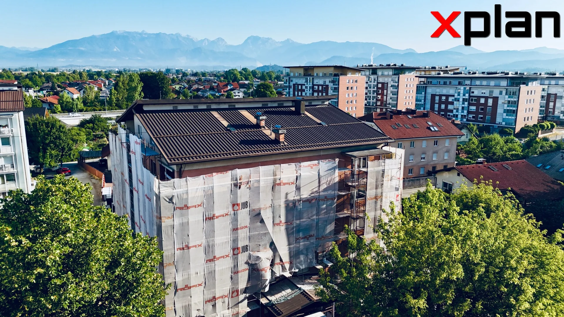 Večstanovanjski objekt med sanacijo, projektni arhiv Xplan